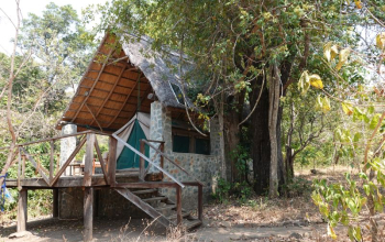 Bua River Lodge