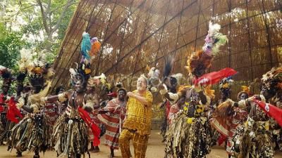 dance-at-bwalo dance-at-bwalo