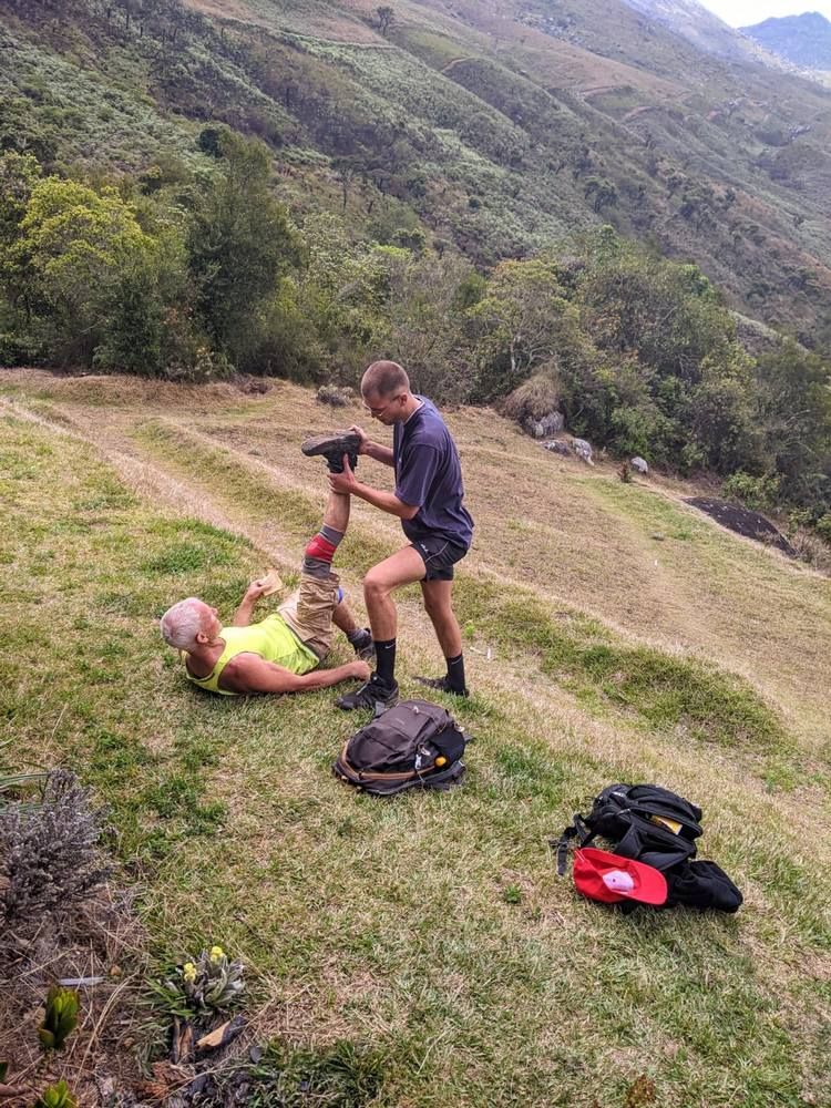 Streching-for-next-hiking-leg Streching-for-next-hiking-leg